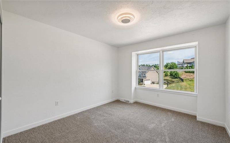 1621 Windsor Road, North Huntingdon, 15642, 4 Bedrooms Bedrooms, 8 Rooms Rooms,2.1 BathroomsBathrooms,Residential,For Sale,Windsor Road,1701066