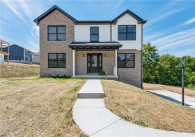 1621 Windsor Road, North Huntingdon, 15642, 4 Bedrooms Bedrooms, 8 Rooms Rooms,2.1 BathroomsBathrooms,Residential,For Sale,Windsor Road,1701066
