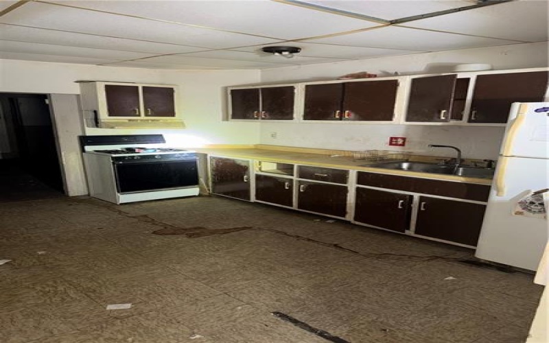 122 Sumner Ave, Vandergrift, 15690, ,Multi-unit,For Sale,Sumner Ave,1701067