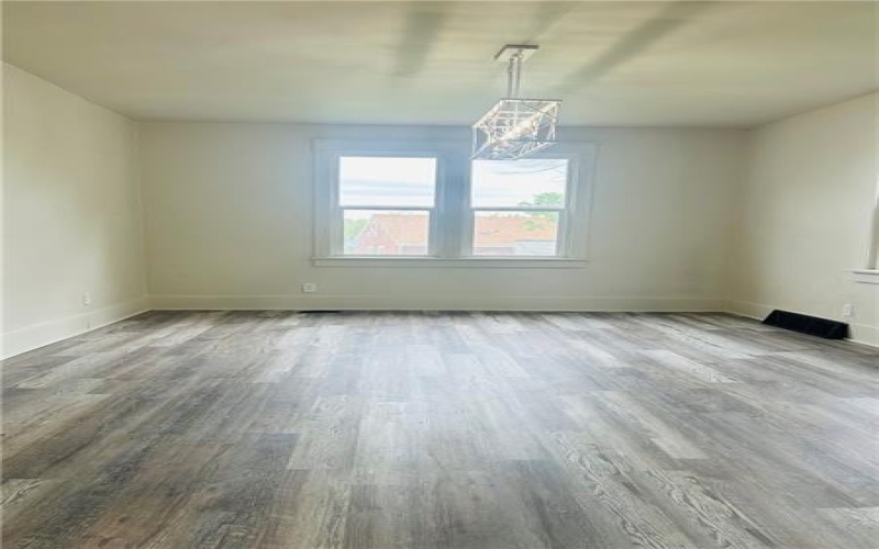 57 Wayne St, Uniontown, 15401, 3 Bedrooms Bedrooms, 7 Rooms Rooms,1.1 BathroomsBathrooms,Residential,For Sale,Wayne St,1700828