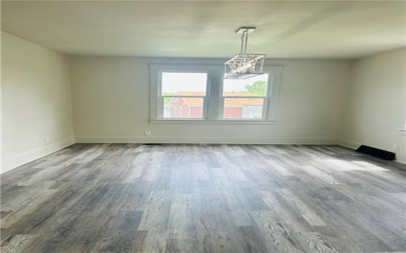 57 Wayne St, Uniontown, 15401, 3 Bedrooms Bedrooms, 7 Rooms Rooms,1.1 BathroomsBathrooms,Residential,For Sale,Wayne St,1700828