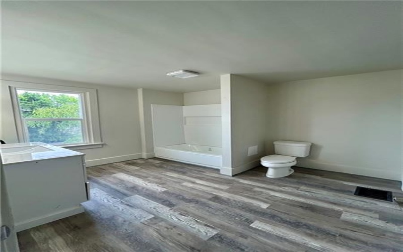 57 Wayne St, Uniontown, 15401, 3 Bedrooms Bedrooms, 7 Rooms Rooms,1.1 BathroomsBathrooms,Residential,For Sale,Wayne St,1700828