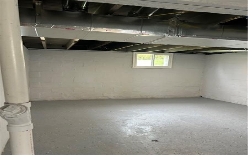 57 Wayne St, Uniontown, 15401, 3 Bedrooms Bedrooms, 7 Rooms Rooms,1.1 BathroomsBathrooms,Residential,For Sale,Wayne St,1700828