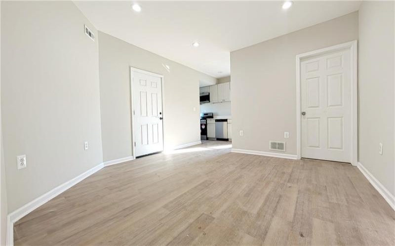 122 Elm St, Canonsburg, 15317, 4 Bedrooms Bedrooms, ,3 BathroomsBathrooms,Lease,For Sale,Elm St,1699321
