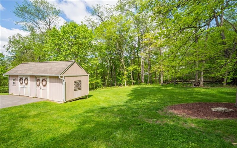 171 Brooke Dr, Venetia, 15367, 4 Bedrooms Bedrooms, 10 Rooms Rooms,2.1 BathroomsBathrooms,Residential,For Sale,Brooke Dr,1700705