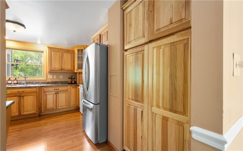 171 Brooke Dr, Venetia, 15367, 4 Bedrooms Bedrooms, 10 Rooms Rooms,2.1 BathroomsBathrooms,Residential,For Sale,Brooke Dr,1700705