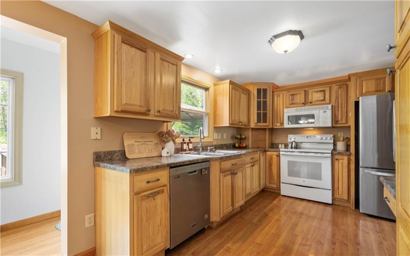 171 Brooke Dr, Venetia, 15367, 4 Bedrooms Bedrooms, 10 Rooms Rooms,2.1 BathroomsBathrooms,Residential,For Sale,Brooke Dr,1700705