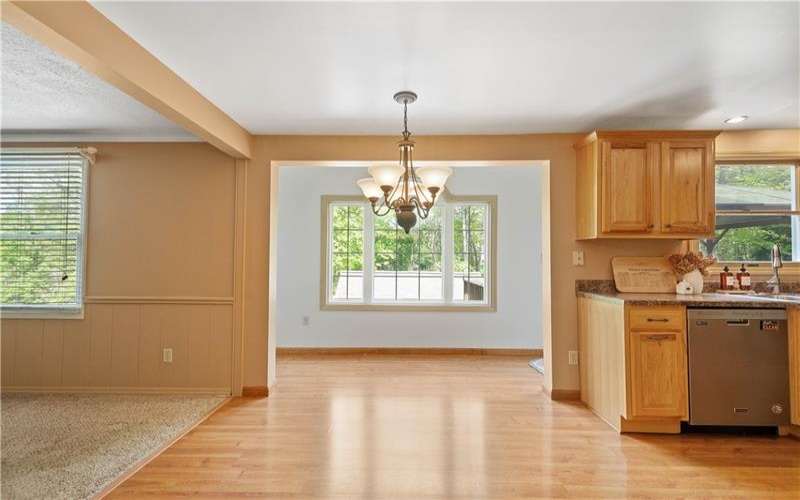171 Brooke Dr, Venetia, 15367, 4 Bedrooms Bedrooms, 10 Rooms Rooms,2.1 BathroomsBathrooms,Residential,For Sale,Brooke Dr,1700705