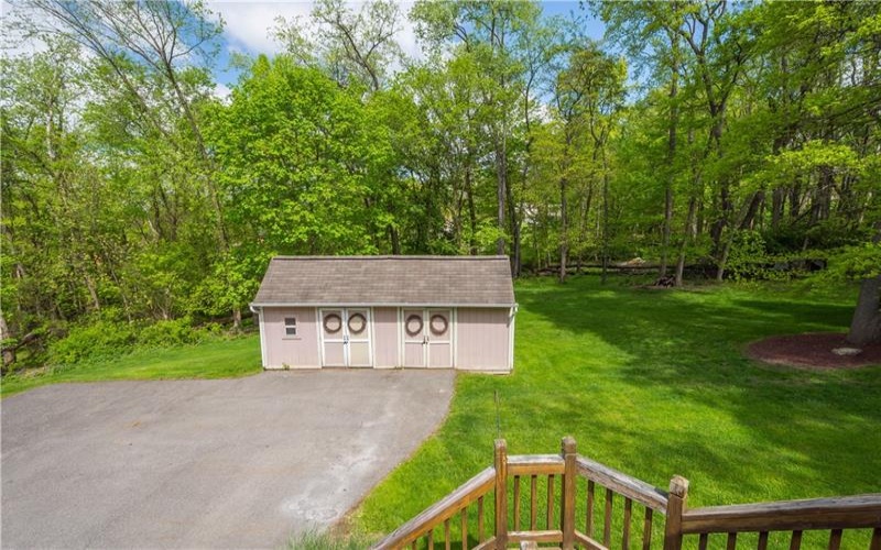 171 Brooke Dr, Venetia, 15367, 4 Bedrooms Bedrooms, 10 Rooms Rooms,2.1 BathroomsBathrooms,Residential,For Sale,Brooke Dr,1700705