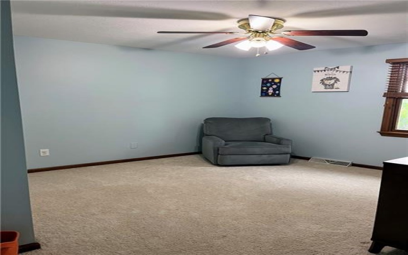 1016 Timberwood Court, Murrysville, 15668, 4 Bedrooms Bedrooms, 11 Rooms Rooms,2.2 BathroomsBathrooms,Residential,For Sale,Timberwood Court,1700843