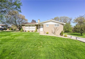 626 Woodburn Lane, Greensburg, 15601, 3 Bedrooms Bedrooms, 8 Rooms Rooms,2.1 BathroomsBathrooms,Residential,For Sale,Woodburn Lane,1700866