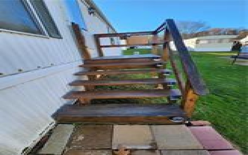 213 Storm Ln, Jeannette, 15644, 3 Bedrooms Bedrooms, ,2 BathroomsBathrooms,Residential,For Sale,Storm Ln,1700891