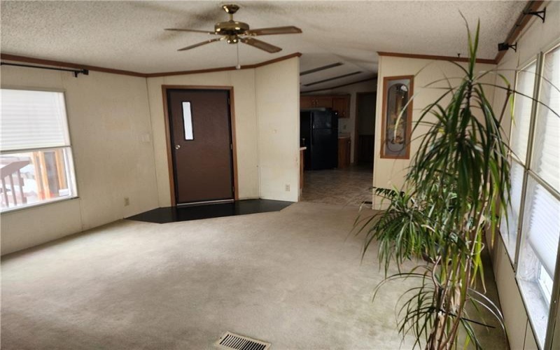 213 Storm Ln, Jeannette, 15644, 3 Bedrooms Bedrooms, ,2 BathroomsBathrooms,Residential,For Sale,Storm Ln,1700891