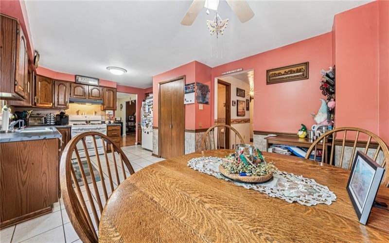620 Sandy Hill Road, Irwin, 15642, 3 Bedrooms Bedrooms, 9 Rooms Rooms,2.1 BathroomsBathrooms,Residential,For Sale,Sandy Hill Road,1700950