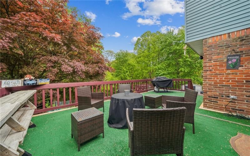620 Sandy Hill Road, Irwin, 15642, 3 Bedrooms Bedrooms, 9 Rooms Rooms,2.1 BathroomsBathrooms,Residential,For Sale,Sandy Hill Road,1700950