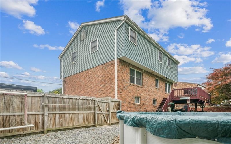620 Sandy Hill Road, Irwin, 15642, 3 Bedrooms Bedrooms, 9 Rooms Rooms,2.1 BathroomsBathrooms,Residential,For Sale,Sandy Hill Road,1700950