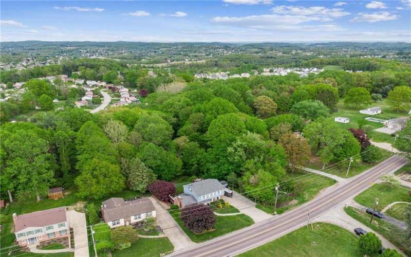620 Sandy Hill Road, Irwin, 15642, 3 Bedrooms Bedrooms, 9 Rooms Rooms,2.1 BathroomsBathrooms,Residential,For Sale,Sandy Hill Road,1700950