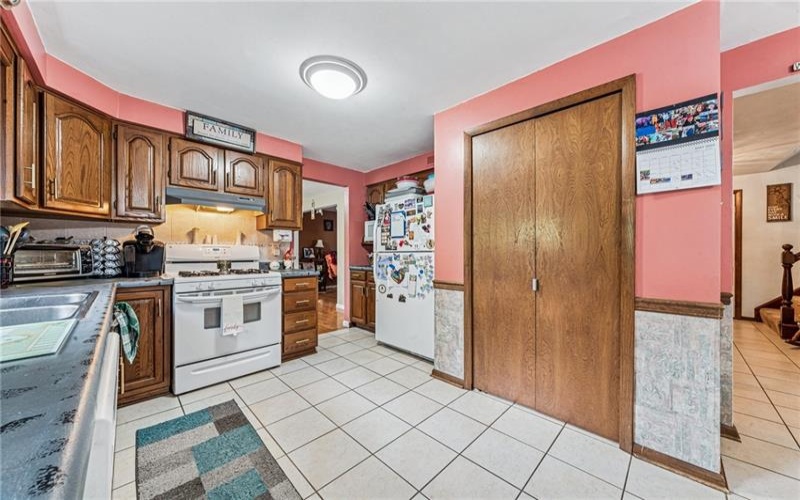 620 Sandy Hill Road, Irwin, 15642, 3 Bedrooms Bedrooms, 9 Rooms Rooms,2.1 BathroomsBathrooms,Residential,For Sale,Sandy Hill Road,1700950