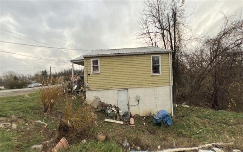 1120 Steubenville Pike, Burgettstown, 15021, 1 Bedroom Bedrooms, ,1 BathroomBathrooms,Residential,For Sale,Steubenville Pike,1700984