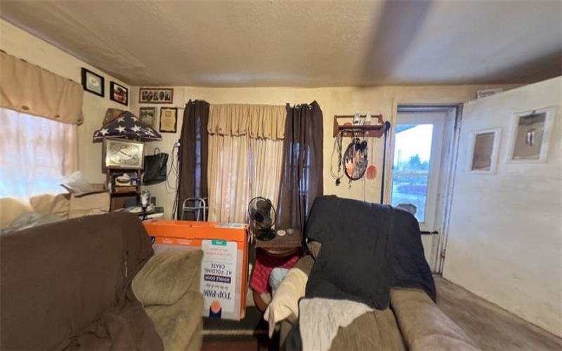 1120 Steubenville Pike, Burgettstown, 15021, 1 Bedroom Bedrooms, ,1 BathroomBathrooms,Residential,For Sale,Steubenville Pike,1700984