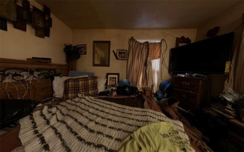 1120 Steubenville Pike, Burgettstown, 15021, 1 Bedroom Bedrooms, ,1 BathroomBathrooms,Residential,For Sale,Steubenville Pike,1700984