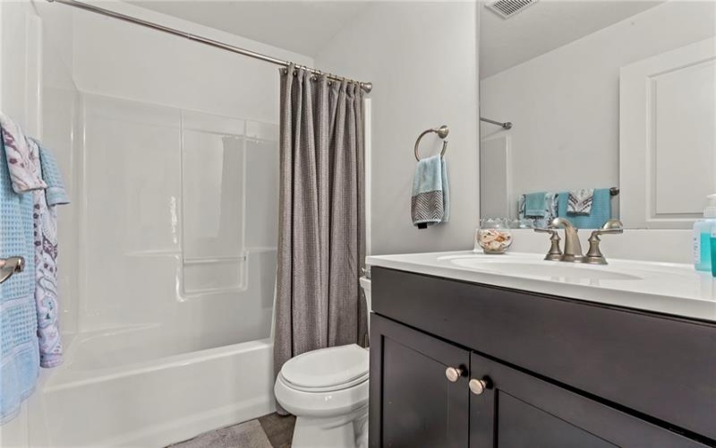 149 Shoreline Drive, McMurray, 15317, 3 Bedrooms Bedrooms, 9 Rooms Rooms,3 BathroomsBathrooms,Residential,For Sale,Shoreline Drive,1701019