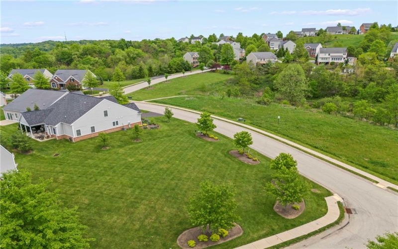 149 Shoreline Drive, McMurray, 15317, 3 Bedrooms Bedrooms, 9 Rooms Rooms,3 BathroomsBathrooms,Residential,For Sale,Shoreline Drive,1701019