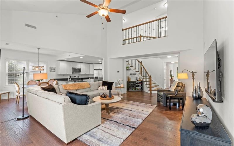 149 Shoreline Drive, McMurray, 15317, 3 Bedrooms Bedrooms, 9 Rooms Rooms,3 BathroomsBathrooms,Residential,For Sale,Shoreline Drive,1701019