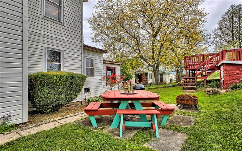257 Lavansville Rd, Somerset, 15501, ,Multi-unit,For Sale,Lavansville Rd,1701024