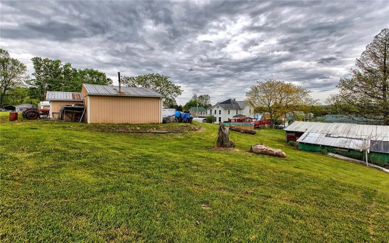 257 Lavansville Rd, Somerset, 15501, ,Multi-unit,For Sale,Lavansville Rd,1701024