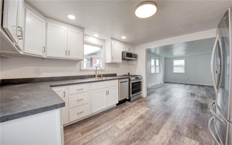 202 Youghiogheny St, Penn, 15675, 2 Bedrooms Bedrooms, 6 Rooms Rooms,2 BathroomsBathrooms,Residential,For Sale,Youghiogheny St,1701056