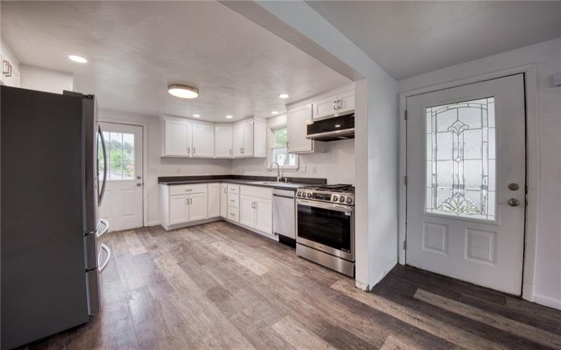 202 Youghiogheny St, Penn, 15675, 2 Bedrooms Bedrooms, 6 Rooms Rooms,2 BathroomsBathrooms,Residential,For Sale,Youghiogheny St,1701056