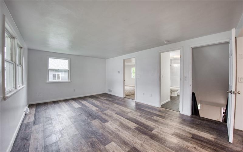 202 Youghiogheny St, Penn, 15675, 2 Bedrooms Bedrooms, 6 Rooms Rooms,2 BathroomsBathrooms,Residential,For Sale,Youghiogheny St,1701056