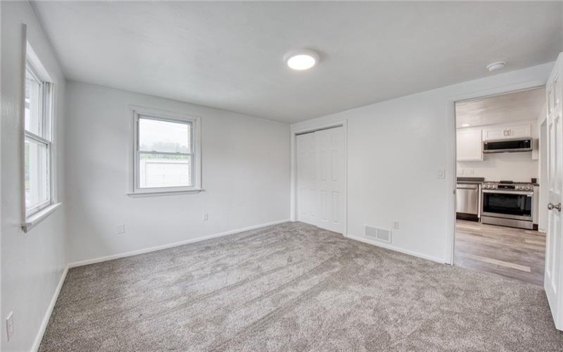 202 Youghiogheny St, Penn, 15675, 2 Bedrooms Bedrooms, 6 Rooms Rooms,2 BathroomsBathrooms,Residential,For Sale,Youghiogheny St,1701056