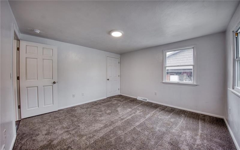 202 Youghiogheny St, Penn, 15675, 2 Bedrooms Bedrooms, 6 Rooms Rooms,2 BathroomsBathrooms,Residential,For Sale,Youghiogheny St,1701056