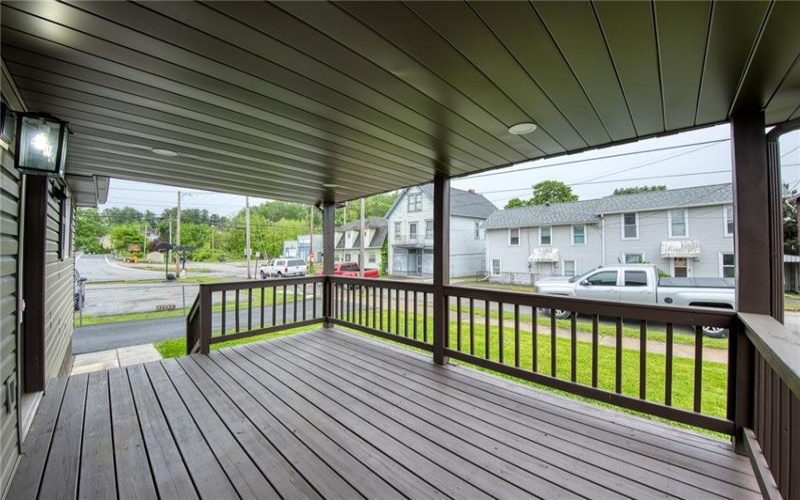 202 Youghiogheny St, Penn, 15675, 2 Bedrooms Bedrooms, 6 Rooms Rooms,2 BathroomsBathrooms,Residential,For Sale,Youghiogheny St,1701056