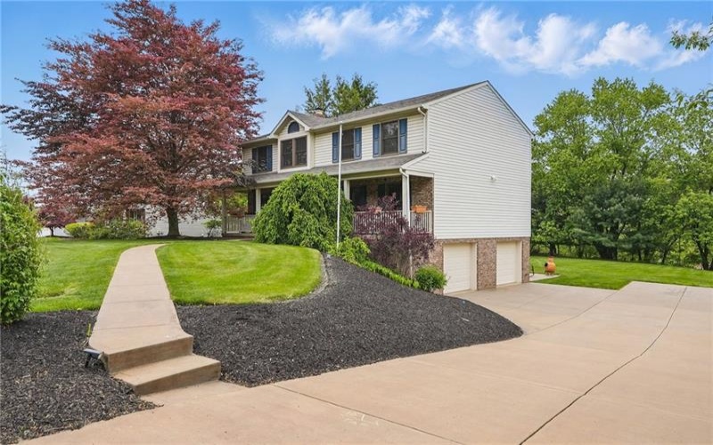 4302 Summervale Ct, Murrysville, 15668, 4 Bedrooms Bedrooms, 9 Rooms Rooms,2.1 BathroomsBathrooms,Residential,For Sale,Summervale Ct,1701068