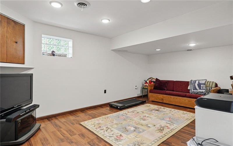 4302 Summervale Ct, Murrysville, 15668, 4 Bedrooms Bedrooms, 9 Rooms Rooms,2.1 BathroomsBathrooms,Residential,For Sale,Summervale Ct,1701068