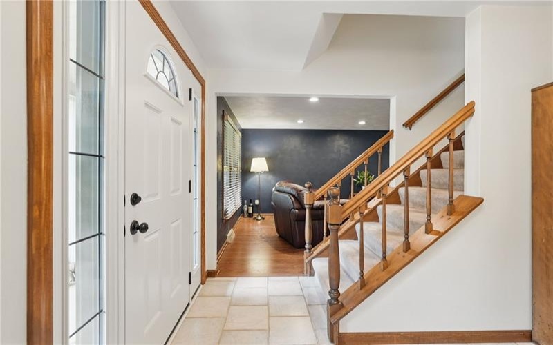 4302 Summervale Ct, Murrysville, 15668, 4 Bedrooms Bedrooms, 9 Rooms Rooms,2.1 BathroomsBathrooms,Residential,For Sale,Summervale Ct,1701068