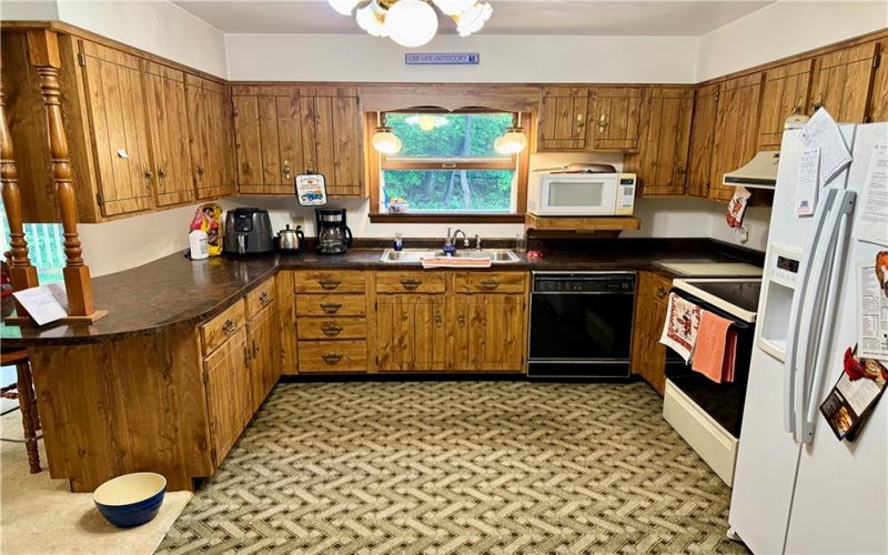 363 Flatwoods Rd, Vanderbilt, 15486, 3 Bedrooms Bedrooms, ,3 BathroomsBathrooms,Residential,For Sale,Flatwoods Rd,1701076
