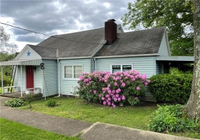 173 PENNSYLVANIA AVE, New Stanton, 15672, 3 Bedrooms Bedrooms, 6 Rooms Rooms,1 BathroomBathrooms,Residential,For Sale,PENNSYLVANIA AVE,1701105