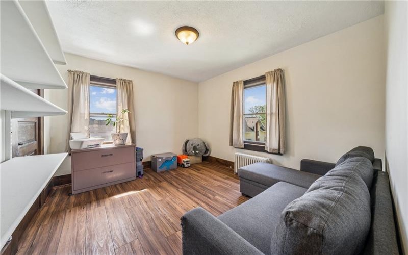 450 Second Steet, Washington, 15301, 2 Bedrooms Bedrooms, 11 Rooms Rooms,2.1 BathroomsBathrooms,Residential,For Sale,Second Steet,1701107