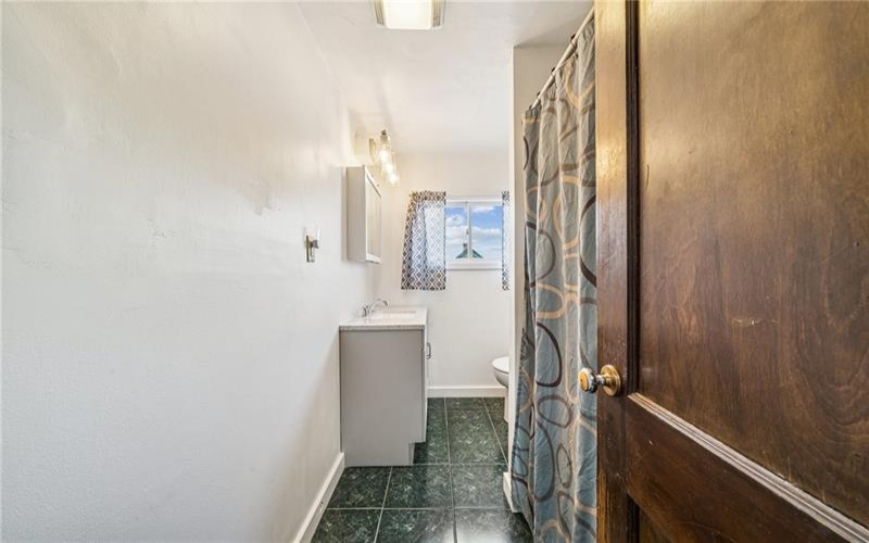450 Second Steet, Washington, 15301, 2 Bedrooms Bedrooms, 11 Rooms Rooms,2.1 BathroomsBathrooms,Residential,For Sale,Second Steet,1701107