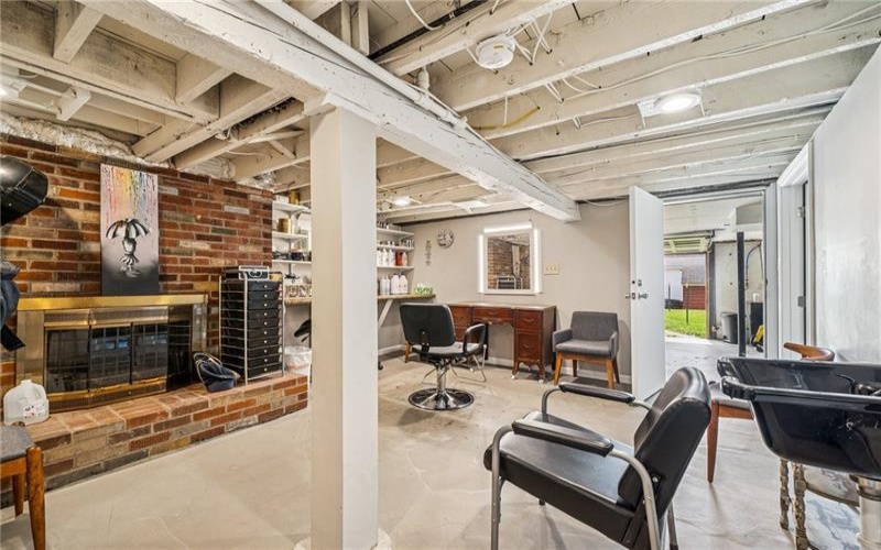 450 Second Steet, Washington, 15301, 2 Bedrooms Bedrooms, 11 Rooms Rooms,2.1 BathroomsBathrooms,Residential,For Sale,Second Steet,1701107