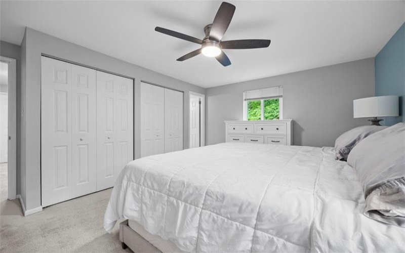 215 Edgewood Dr, Canonsburg, 15317, 4 Bedrooms Bedrooms, 9 Rooms Rooms,2.1 BathroomsBathrooms,Residential,For Sale,Edgewood Dr,1701117