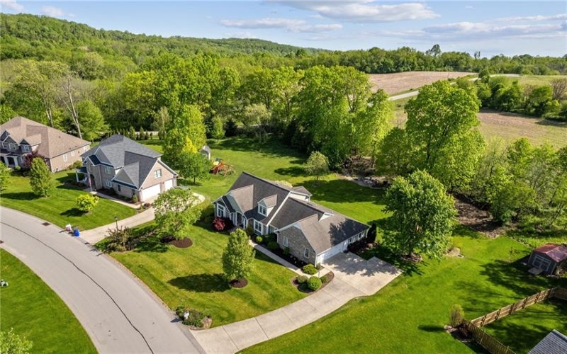 430 Southfield Dr, Greensburg, 15601, 4 Bedrooms Bedrooms, 11 Rooms Rooms,3.1 BathroomsBathrooms,Residential,For Sale,Southfield Dr,1701122