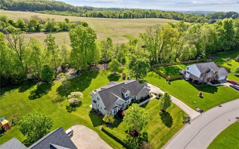 430 Southfield Dr, Greensburg, 15601, 4 Bedrooms Bedrooms, 11 Rooms Rooms,3.1 BathroomsBathrooms,Residential,For Sale,Southfield Dr,1701122