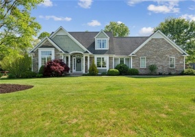 430 Southfield Dr, Greensburg, 15601, 4 Bedrooms Bedrooms, 11 Rooms Rooms,3.1 BathroomsBathrooms,Residential,For Sale,Southfield Dr,1701122