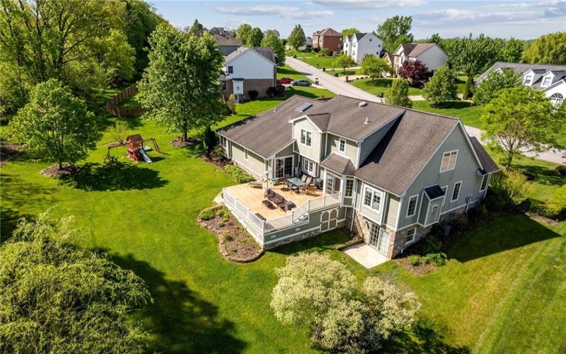 430 Southfield Dr, Greensburg, 15601, 4 Bedrooms Bedrooms, 11 Rooms Rooms,3.1 BathroomsBathrooms,Residential,For Sale,Southfield Dr,1701122