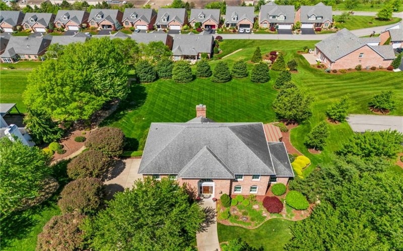 1006 Sheriffs Court, McMurray, 15317, 4 Bedrooms Bedrooms, 13 Rooms Rooms,2.2 BathroomsBathrooms,Residential,For Sale,Sheriffs Court,1701143